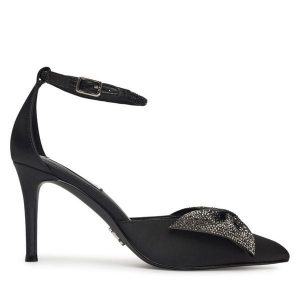 Szpilki Steve Madden. Czarne szpilki Steve Madden, bez wzorów, bez obcasa. Za 429,99 zł.