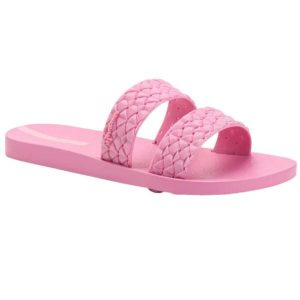 Klapki basenowe damskie Ipanema Renda II. Czerwone klapki Ipanema, bez wzorów, z jeansu, bez obcasa. Za 65,45 zł.