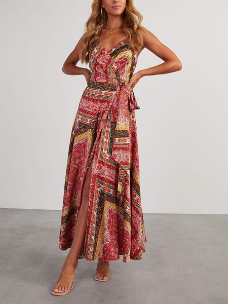 Milan Kiss Sukienka w kolorze czerwonym rozmiar: XL. Czerwone sukienki Milan Kiss, na imprezę, xl, bez wzorów, bez kołnierzyka, bez ramiączek, maxi, kopertowe. Za 156,98 zł.