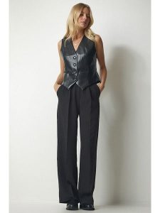 Happiness Istanbul Spodnie w kolorze czarnym rozmiar: 36. Czarne spodnie z wysokim stanem Happiness Istanbul, bez wzorów, z materiału, z podwyższonym stanem. Za 69,58 zł.