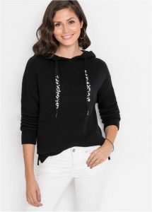 Sweter oversize. Czarne swetry oversize bonprix, bez wzorów, bez ramiączek. Za 119,99 zł.