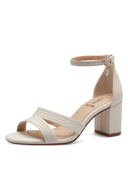 S.Oliver Sandały w kolorze kremowym na obcasie rozmiar: 39. Brązowe sandały s.Oliver, bez wzorów, z otwartym noskiem, bez obcasa, na koturnie, bez zapięcia. Za 123,53 zł.