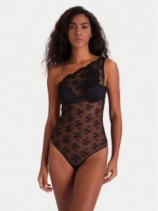 Guess Body O5YM02 KCVX0 Czarny. Czarne body i gorsety Guess, z aplikacjami, z syntetyku. Za 262,00 zł.