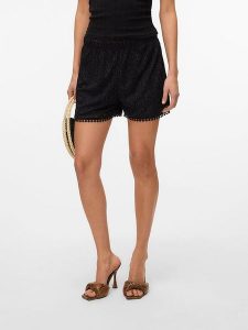 Vero Moda Szorty w kolorze czarnym rozmiar: S. Czarne szorty Vero Moda, bez wzorów. Za 81,45 zł.