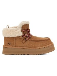 UGG Skórzane botki "Funkarra Cabin" w kolorze jasnobrązowym rozmiar: 41. Brązowe botki Ugg, bez wzorów, z wełny, bez obcasa, bez zapięcia. Za 483,17 zł.