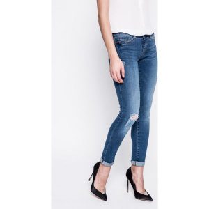 Noisy May - Jeansy Eve. Niebieskie jeansy marki Noisy may, z bawełny. W wyprzedaży za 89,90 zł.