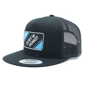 Czapka typu trucker / dla dorosłych / rozmiar uniwersalny (czarno-niebieski). Czarne czapki SURF MONKEY, z aplikacjami, z bawełny. Za 135,96 zł.
