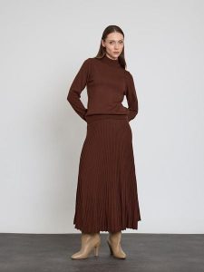 BGN Spódnica w kolorze brązowym rozmiar: 34. Brązowe spódnice BGN, na co dzień, bez wzorów, maxi. Za 108,99 zł.