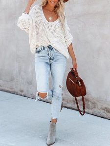 LA Angels Sweter w kolorze kremowym rozmiar: M. Brązowe swetry oversize LA Angels, m, bez wzorów, bez ramiączek. Za 183,59 zł.