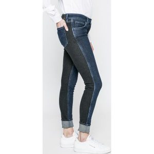 Levi's - Jeansy 501. Jeansy marki Levi's®. W wyprzedaży za 239,90 zł.