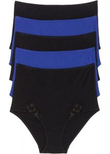 Figi z wysoką talią (5 par). Niebieskie figi bonprix, bez wzorów, z koronki. Za 74,99 zł.