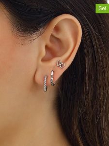 Miu Silver Srebrne kolczyki (3 szt.) z cyrkoniami rozmiar: onesize. Szare kolczyki Miu Silver, z cyrkonią, srebrne. Za 122,67 zł.