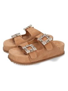 MELVIN & HAMILTON Skórzane klapki "Eve 3" w kolorze jasnobrązowym rozmiar: 42. Brązowe klapki Melvin & Hamilton, bez wzorów, ze skóry, z otwartym noskiem, bez obcasa. Za 304,99 zł.