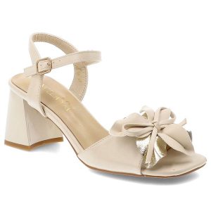 Sandały damskie Vinceza, cholewka ze skóry ekologicznej z przodu ozdobna kokarda z metalicznym akcentem, beżowe, 20283. Brązowe sandały VINCEZA, bez wzorów, ze skóry ekologicznej, bez obcasa, na obcasie, bez zapięcia. Za 139,00 zł.