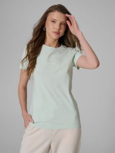 4F T-shirt slim z nadrukiem damski - miętowy XS. Niebieskie t-shirty 4f, l, bez wzorów, z jeansu, bez kołnierzyka, bez ramiączek. Za 49,99 zł.