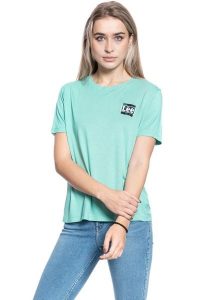 DAMSKI T-SHIRT LEE RELAXED FIT TEE AGATE GREEN L40CBWNB 112108497. Zielone t-shirty Lee, l, bez wzorów, bez kołnierzyka, bez ramiączek. Za 69,99 zł.