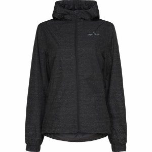 Damska kurtka wodoodporna Equipage Eira. Czarne kurtki EQUIPAGE, bez wzorów, bez kaptura. Za 366,50 zł.