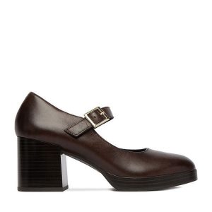 Półbuty Lasocki. Brązowe czółenka Lasocki, bez wzorów, bez obcasa, na obcasie, bez zapięcia. Za 239,99 zł.