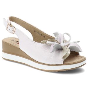 Sandały damskie S.Barski, cholewka ze skóry naturalnej licowej z szerokim paskiem z regulacją na metalową klamrę, białe, GR61-5988. Białe sandały S.BARSKI, z aplikacjami, ze skóry, bez obcasa, na koturnie, bez zapięcia. Za 189,00 zł.