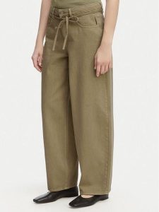 ONLY Jeansy Gianna 15372521 Khaki Straight Leg. Brązowe jeansy ONLY, bez wzorów, z bawełny. Za 131,99 zł.