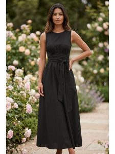 SOULSHAE Sukienka w kolorze czarnym rozmiar: XXL/3XL. Czarne sukienki SOULSHAE, xl, bez wzorów, z tkaniny, bez kołnierzyka, bez ramiączek, maxi. Za 189,95 zł.