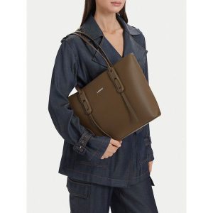 Torebka Lasocki. Brązowe shopper bag Lasocki, bez wzorów, bez dodatków. Za 219,99 zł.