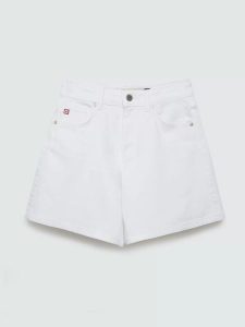 Szorty damskie jeansowe białe Soleil 815. Białe szorty Big Star, bez wzorów, z denimu, klasyczne, z podwyższonym stanem. Za 159,99 zł.