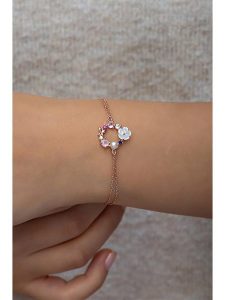 Lodie Silver Srebrna bransoletka z cyrkoniami rozmiar: onesize. Szare bransoletki Lodie Silver, z cyrkonią, srebrne. Za 85,45 zł.