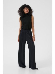 Kaffe Bezrękawnik w kolorze czarnym rozmiar: L. Czarne golfy Kaffe, bez wzorów. Za 125,95 zł.