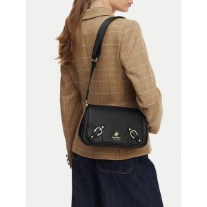 Torebka Beverly Hills Polo Club. Czarne listonoszki Beverly Hills Polo Club, bez wzorów, bez dodatków. Za 179,99 zł.