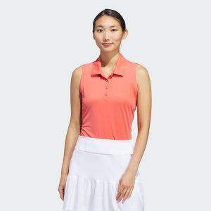 Koszulka Women's Ultimate365 Solid Sleeveless Polo. Czerwone bluzki ADIDAS, s, bez wzorów, z materiału, sportowe, bez kołnierzyka, bez ramiączek. W wyprzedaży za 133,50 zł.