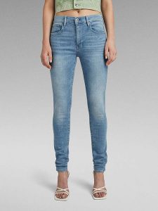 G-Star Dżinsy - Skinny fit - w kolorze błękitnym rozmiar: W26/L30. Niebieskie jeansy G-Star, z aplikacjami. Za 210,32 zł.