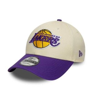 Czapka New Era 9Forty Los Angeles Lakers. Białe czapki New Era, bez wzorów, z bawełny, klasyczne. Za 127,60 zł.
