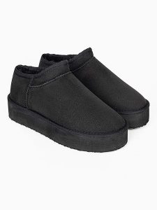 Blackfield Botki zimowe "Fiaza" w kolorze czarnym rozmiar: 37. Czarne botki Blackfield, na zimę, bez wzorów, z materiału, z okrągłym noskiem, bez obcasa, na platformie, bez zapięcia. Za 166,49 zł.