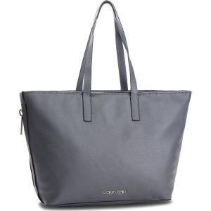 Torebka CALVIN KLEIN - Drive Shopper K60K604460 008. Shopper bag marki Calvin Klein. W wyprzedaży za 449,00 zł.