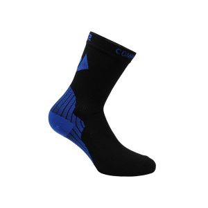 Skarpety kompresyjne Active Socks. Czarne skarpetki SIXS, bez wzorów, ze skóry. Za 157,00 zł.
