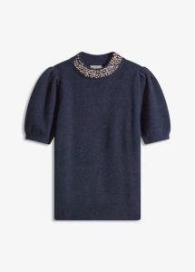 Sweter z aplikacją ze sztrasów. Niebieskie swetry klasyczne bonprix, z dzianiny, bez kołnierzyka. Za 149,99 zł.
