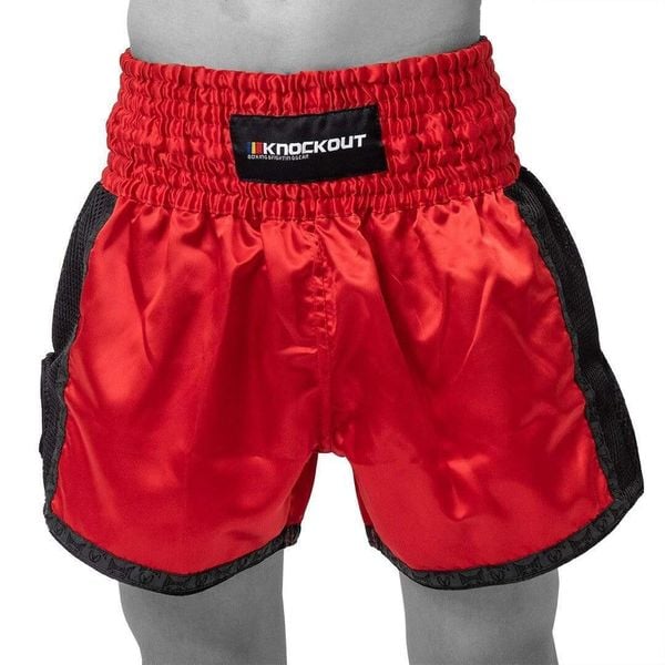 Knockout Szorty. Czerwone szorty KNOCKOUT, bez wzorów, młodzieżowe. Za 108,11 zł.