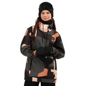 Kurtka snowboardowa damska W1-W Sandboard. Brązowe kurtki SIROKO, s, bez wzorów, z softshellu, bez kaptura. W wyprzedaży za 298,00 zł.
