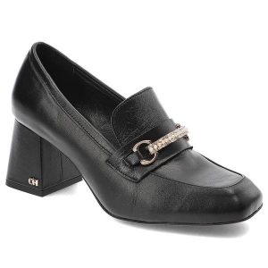 Czarne Półbuty Chebello Damskie Eleganckie Obuwie. Czarne półbuty CheBello, bez wzorów, ze skóry, bez obcasa, bez zapięcia. Za 439,00 zł.