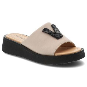Klapki damskie Vinceza, cholewka ze skóry naturalnej wsuwany fason szeroki pasek, beżowe, 66950. Brązowe klapki VINCEZA, z aplikacjami, ze skóry, bez obcasa, na koturnie. Za 169,00 zł.