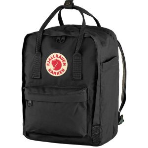 Plecak sportowo-miejski Kanken 13l. Czarne plecaki Fjällräven. W wyprzedaży za 484,45 zł.