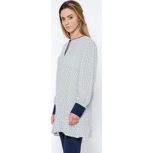 Tunika w kolorze biało-czarnym ze wzorem. Tuniki marki Far Far Fashion. W wyprzedaży za 79,95 zł.