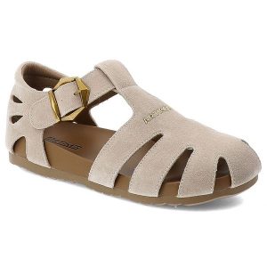 Sandały damskie Artiker, cholewka ze skóry naturalnej zamszowej ażurowa konstrukcja z wycięciami pasek z regulacją na klamrę, beżowe, 58C0328. Brązowe sandały ARTIKER, w ażurowe wzory, ze skóry, bez obcasa, bez zapięcia. Za 239,00 zł.