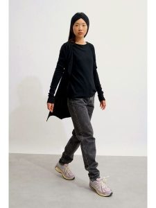 AUTHENTIC CASHMERE Kaszmirowy kardigan "Chésery" w kolorze czarnym rozmiar: XXL. Czarne kardigany AUTHENTIC CASHMERE, z kaszmiru. Za 482,03 zł.