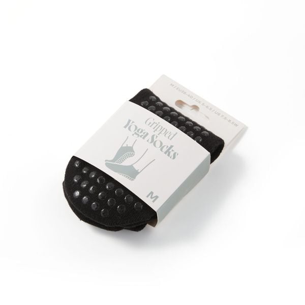 Antypoślizgowe skarpetki do jogi myga Grip Socks - M. Czarne skarpetki MYGA, bez wzorów. W wyprzedaży za 29,00 zł.