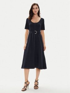 Tommy Hilfiger Sukienka codzienna WW0WW42431 Granatowy Regular Fit. Niebieskie kombinezony TOMMY HILFIGER, xs, bez wzorów, z bawełny, bez kołnierzyka, bez ramiączek. Za 499,99 zł.