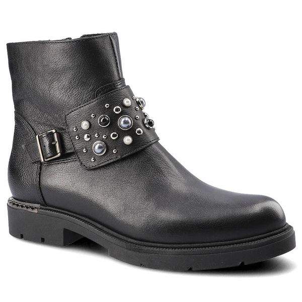 Botki damskie Carinii, ze skóry naturalnej i na płaskiej podeszwie, czarne, B4483_-J23-000-POL-D06. Czarne botki Carinii, bez wzorów, z jeansu, bez obcasa, na płaskiej podeszwie, bez zapięcia. Za 329,00 zł.