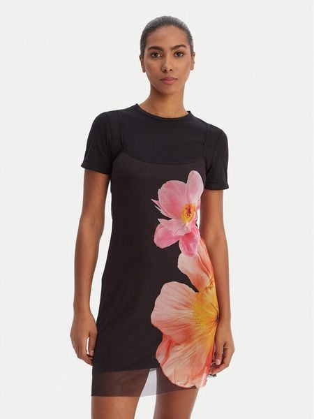 Desigual Sukienka dzianinowa 26SWVK20 Czarny Slim Fit. Czarne kombinezony Desigual, m, bez wzorów, z bawełny, bez kołnierzyka, bez ramiączek. Za 292,99 zł.