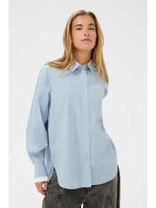 Kaffe Koszula - Slim fit - w kolorze błękitnym rozmiar: 40. Niebieskie koszule Kaffe, bez wzorów, bez kołnierzyka, bez ramiączek. Za 152,99 zł.